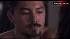 56. Linda Fiorentino Sex in Bathtub – The Moderns