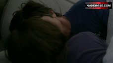 34. Lesbi Scene with Stephanie Allynne – One Mississippi