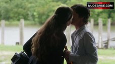 Stephanie Allynne Lesbian Scene – One Mississippi