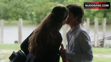 12. Stephanie Allynne Lesbian Scene – One Mississippi