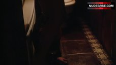 67. Rhonda Gray Shows Butt and Boobs – Twisted Nightmare