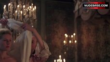12. Sexuality Kirsten Dunst – Marie Antoinette