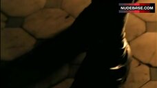 34. Polly Walker Hot Sex under Rain – Bandyta