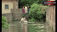 12. Amanda Plummer Nude Riding Horse – 81/2 Women