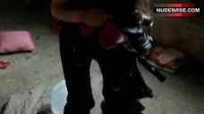 89. Sarah Small Boobs Flash – Butter On The Latch