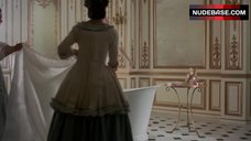 23. Kirsten Dunst Sexy Scene – Marie Antoinette