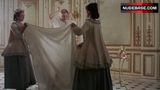 34. Kirsten Dunst Sexy Scene – Marie Antoinette