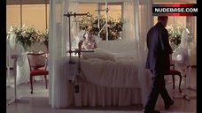 56. Amanda Plummer Shows Breasts – 81/2 Women