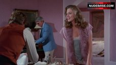 Kathleen Turner Hot – The Man With Two Brains