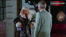 34. Randi Brooks Breasts Flash – The Man With Two Brains