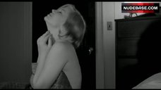 56. Bella Donna Shows Her Breasts – Red Roses Of Passion