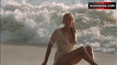 Bo Derek Sexy Scene – Tarzan, The Ape Man