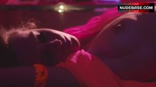 Elizabeth Rice Strip Dance – Paradise Club