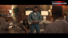 23. Erica Pinkett Sexy Scene – All Eyez On Me