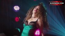 12. Elizabeth Alderfer Sexy in Underwear – Disjointed