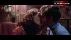 Chantal Contouri Lesbian Scene – Snapshot