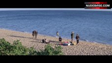 56. Sigrid Thornton Breasts Exposed – Snapshot