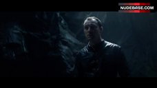 89. Eline Powell Side Boobs – King Arthur: Legend Of The Sword