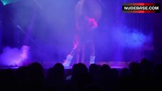 12. Kendra Wilkinson Sexy Scene – Kendra On Top