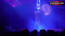 23. Kendra Wilkinson Sexy Scene – Kendra On Top