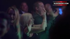 78. Kendra Wilkinson Sexy Scene – Kendra On Top