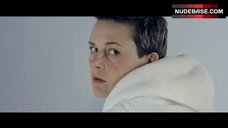 34. Agnieszka Podsiadlik Nude Pussy and Ass – Baby Bump