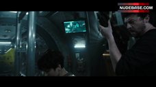 34. Katherine Waterston No Bra – Alien: Covenant