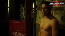 100. Emma Dumont Shows Underwear – T@Agged