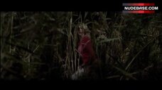 100. Georgia Henshaw Peeing – The Hatching