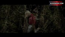 Georgia Henshaw Peeing – The Hatching