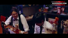 100. Tia Thong Scene – Karate Kill