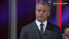 67. Sarah Armstrong Pokies Through Wet Top – Episodes