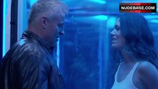 100. Sarah Armstrong Ass Exposed – Episodes