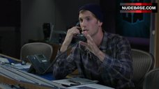 199. Sarah Armstrong Ass Exposed – Episodes