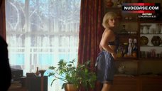 45. Laura Hill Flashes Lace Lingerie – Westside