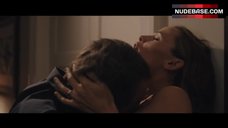 78. Jennifer Garner Sexy in Underwear Scene – Wakefield