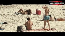 78. Roeline Daneel Bikini Scene – Beauty