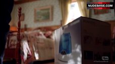 34. Lauren Lapkus in Sexy Underwear – The Guest Book