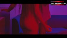 12. April Davis Bare All – To Catch The Killer