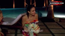34. Bethenny Frankel Lesbi Scene – The Real Housewives Of New York City