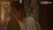 78. Aisha Dee Lesbian Kiss – The Bold Type