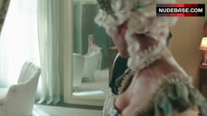 34. Jennifer Beals Decollete – The Last Tycoon