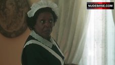 45. Jennifer Beals Decollete – The Last Tycoon