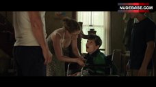 Kate Winslet Cleavage – Labor Day