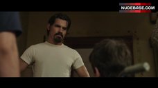 67. Kate Winslet Cleavage – Labor Day