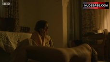 100. Elisabeth Moss Interrupted Sex – Top Of The Lake