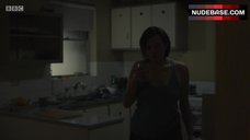 12. Elisabeth Moss No Bra – Top Of The Lake