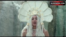 67. Monica Bellucci Cleavage – The Wonders