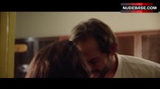 23. Hannah Richter Shows Big Boobs – Bonejangles