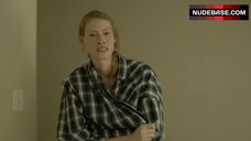 100. Alyssa Sutherland Side Boob – The Mist